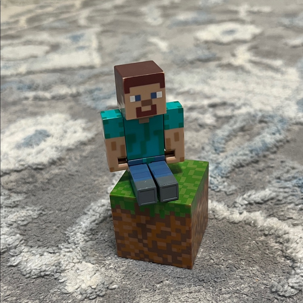 Minecraft Steve Action Figure with Grass Block - Picture 2 of 3